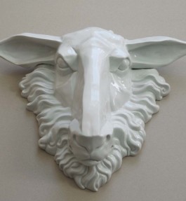 Olaf Stoy »Schafsmaske«